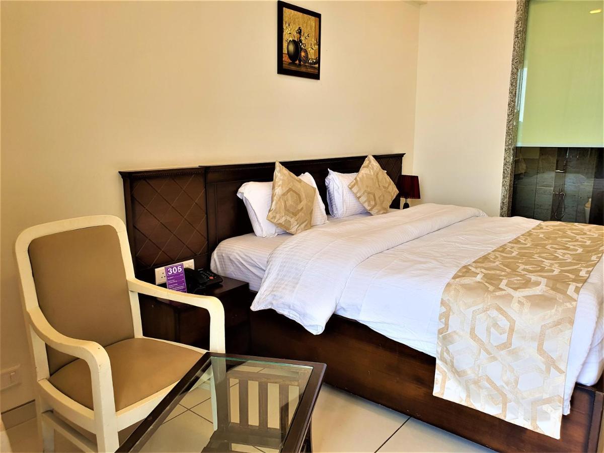 Vits Excellensea Karde Beach Dāpoli المظهر الخارجي الصورة